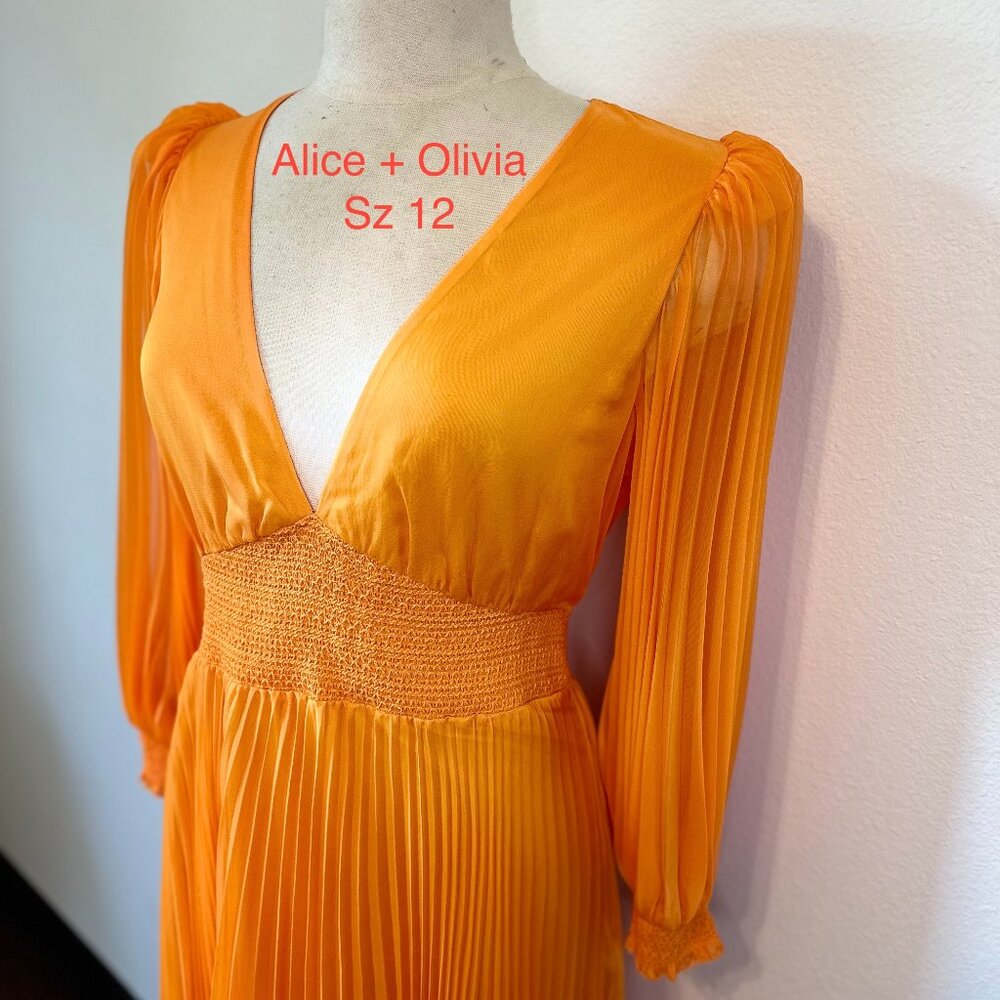 Alice + Olivia Sion Pleated Dress